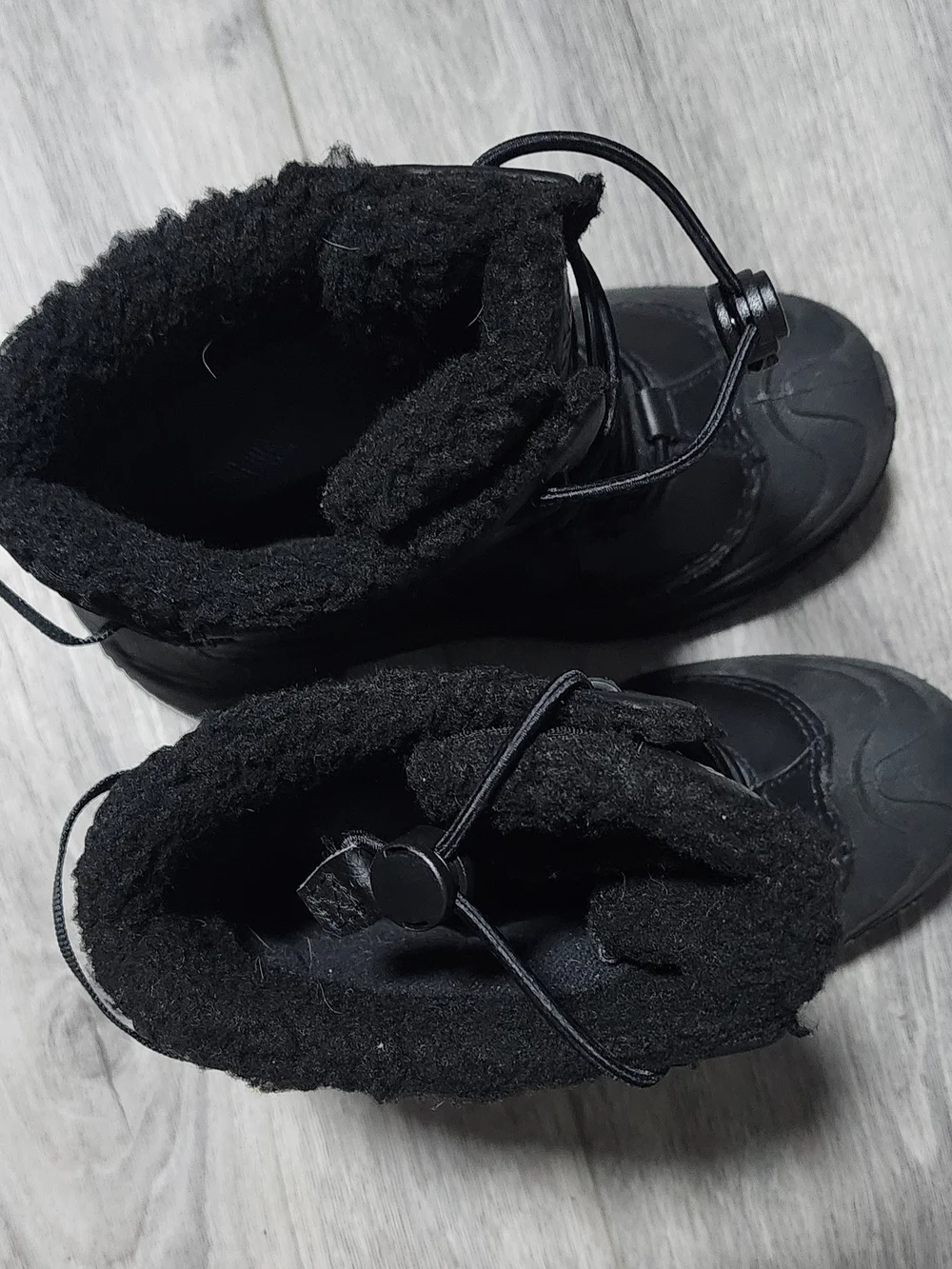 Columbia Black Waterproof Bugaboot Celsius Snow Boots Youth Size 4 Womens 5.5